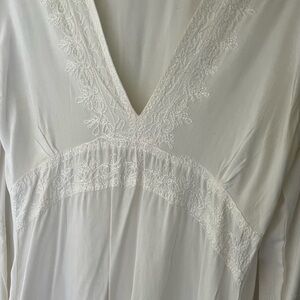 Calypso St. Barth White Lace Midi Dress barely worn. I’m 6 ft goes to knees